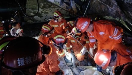液體硅膠廠家心系地震災(zāi)區(qū)，祈禱平安